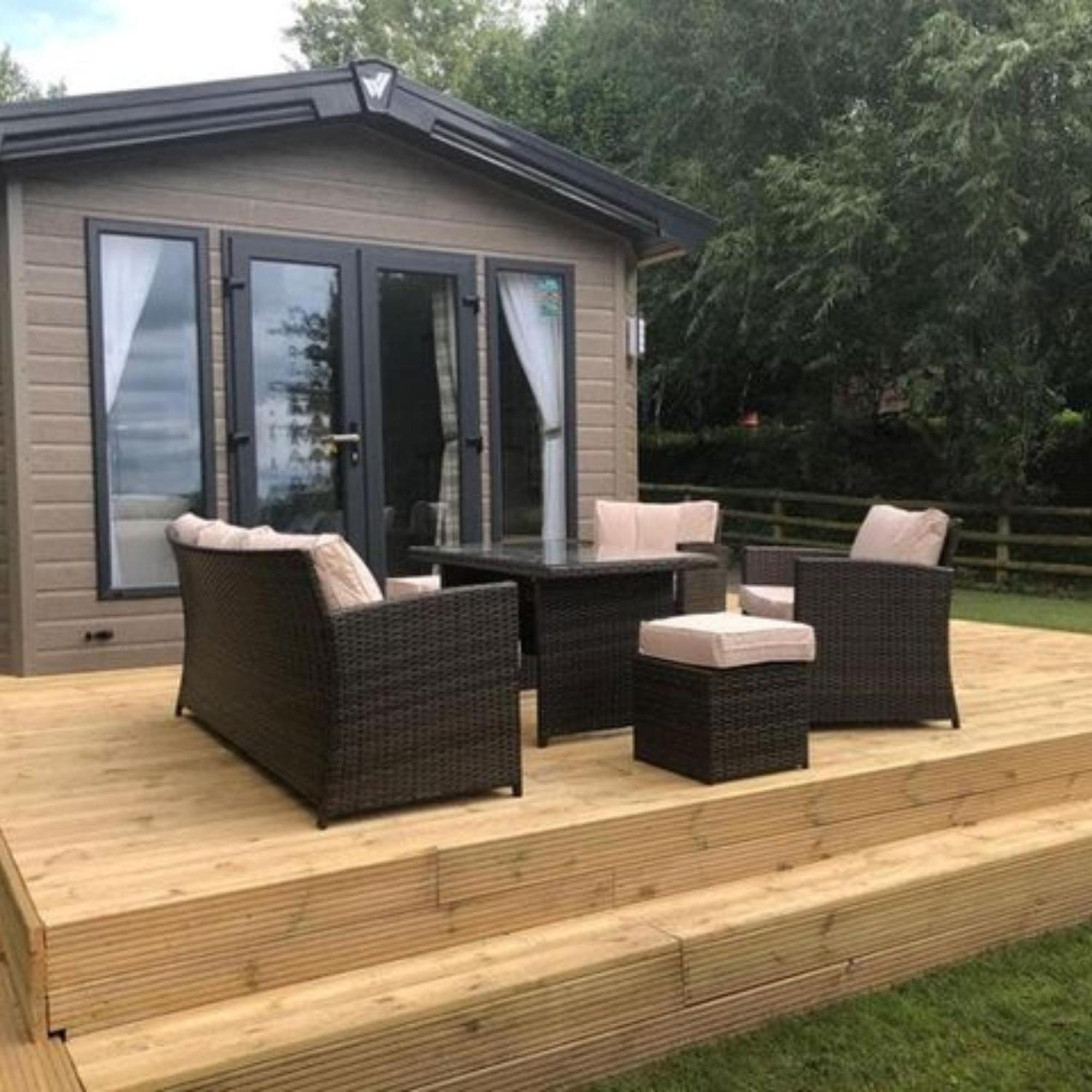 Caplor Glamping & Lodges Херфорд Екстериор снимка
